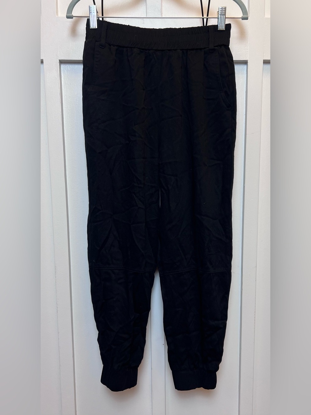 tgla Women's XS Black Jogger Pant Relaxed Elastic Waist Back to School Boutique